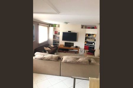 Casa à venda com 3 quartos, 310m² em Rio Pequeno, São Paulo