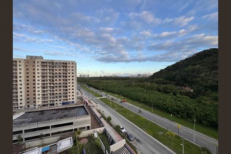 Varanda de apartamento para alugar com 2 quartos, 60m² em Barra Olímpica, Rio de Janeiro