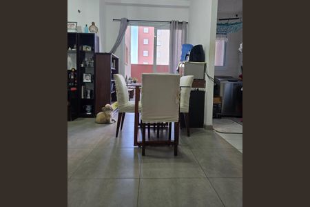 Apartamento à venda com 104m², 2 quartos e 1 vaga Apartamento à venda com 104m², 2 quartos e 1 vagaSala