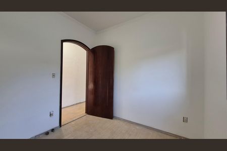 Casa para alugar com 227m², 3 quartos e 2 vagas Casa para alugar com 227m², 3 quartos e 2 vagasQuarto 2