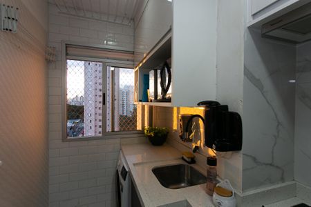 Apartamento à venda com 57m², 3 quartos e 1 vaga Apartamento à venda com 57m², 3 quartos e 1 vagaÁrea de Serviço