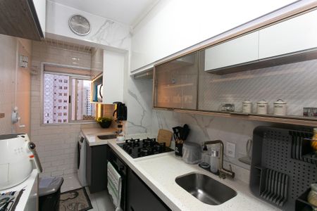 Cozinha de apartamento à venda com 3 quartos, 57m² em Vila Moreira, São Paulo