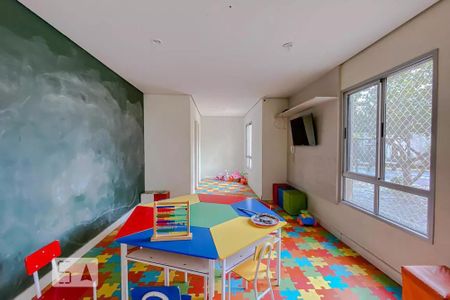 Apartamento à venda com 57m², 3 quartos e 1 vaga Apartamento à venda com 57m², 3 quartos e 1 vagaÁrea comum - Brinquedoteca