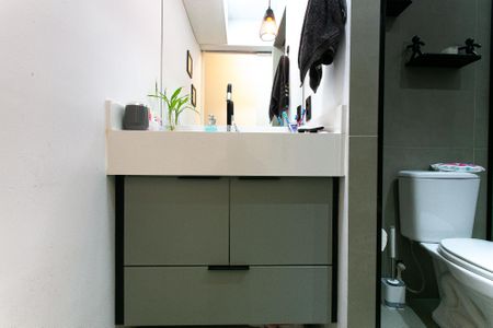 Apartamento à venda com 57m², 3 quartos e 1 vaga Apartamento à venda com 57m², 3 quartos e 1 vagaBanheiro