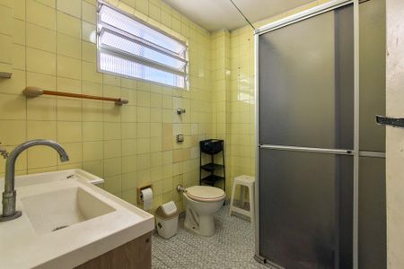 Studio para alugar com 38m², 0 quarto e 1 vaga Studio para alugar com 38m², 0 quarto e 1 vagaBanheiro