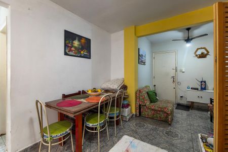 Studio para alugar com 38m², 0 quarto e 1 vaga Studio para alugar com 38m², 0 quarto e 1 vagaKitnet