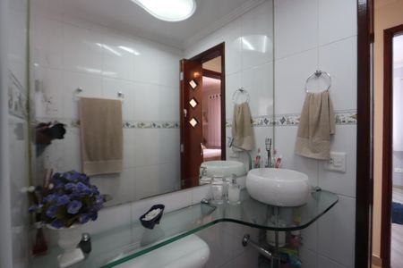 Apartamento à venda com 56m², 2 quartos e 1 vagaBanheiro