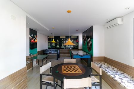 Apartamento para alugar com 70m², 3 quartos e 1 vagaÁrea comum - Salão de jogos