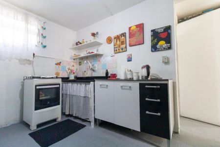Apartamento à venda com 51m², 2 quartos e 1 vagaCozinha
