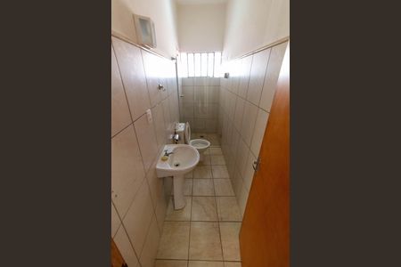 Casa para alugar com 115m², 3 quartos e 1 vaga Casa para alugar com 115m², 3 quartos e 1 vagaBANHEIRO 2