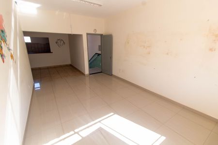 Casa para alugar com 115m², 3 quartos e 1 vaga Casa para alugar com 115m², 3 quartos e 1 vagaSALA