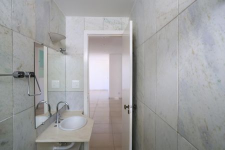 Apartamento para alugar com 120m², 3 quartos e 1 vagaBanheiro