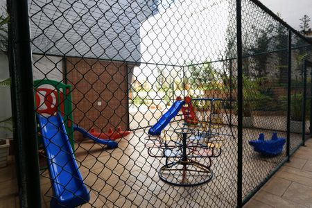 Apartamento para alugar com 120m², 3 quartos e 1 vagaÁrea comum - Playground