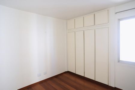 Apartamento para alugar com 120m², 3 quartos e 1 vagaQuarto 1