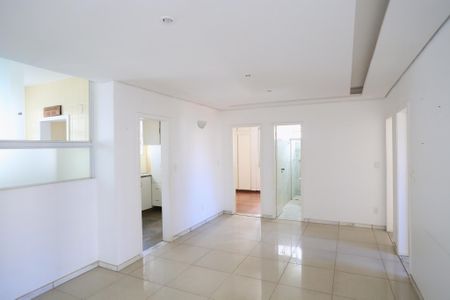 Apartamento para alugar com 120m², 3 quartos e 1 vagaSala