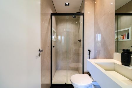 Apartamento à venda com 55m², 2 quartos e 1 vaga Apartamento à venda com 55m², 2 quartos e 1 vagaBanheiro social