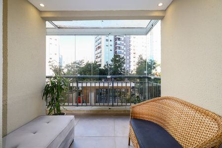 Apartamento à venda com 55m², 2 quartos e 1 vaga Apartamento à venda com 55m², 2 quartos e 1 vagaSala