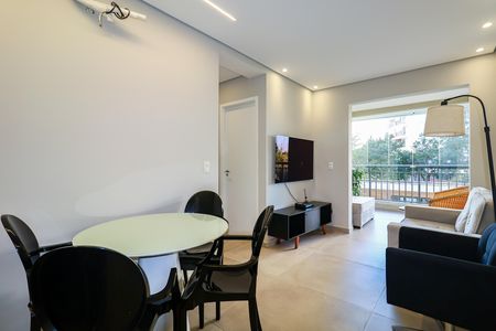 Apartamento à venda com 55m², 2 quartos e 1 vaga Apartamento à venda com 55m², 2 quartos e 1 vagaSala