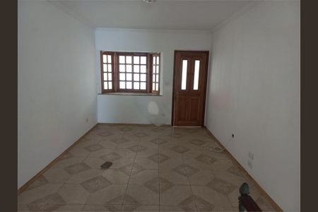 Casa à venda com 3 quartos, 125m² em Vila Carlu, São Paulo