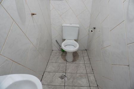 Casa para alugar com 30m², 1 quarto e sem vagaBanheiro