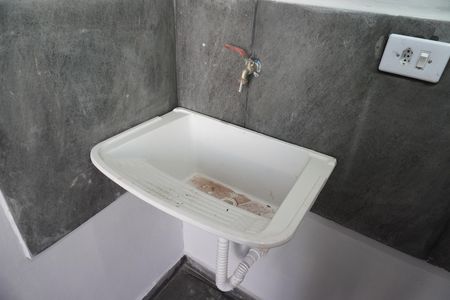 Casa para alugar com 30m², 1 quarto e sem vagaÁrea de Serviço