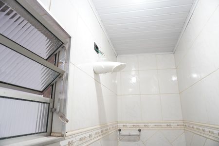 Casa para alugar com 30m², 1 quarto e sem vagaBanheiro