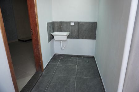 Casa para alugar com 30m², 1 quarto e sem vagaÁrea de Serviço