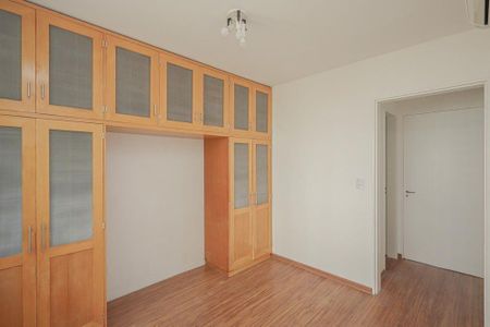 Quarto de apartamento para alugar com 1 quarto, 44m² em Mont’Serrat, Porto Alegre