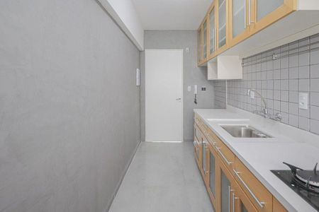 Cozinha de apartamento para alugar com 1 quarto, 44m² em Mont’Serrat, Porto Alegre
