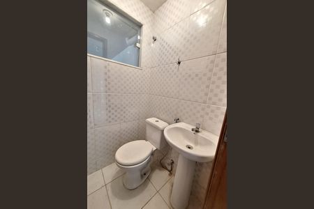 Casa para alugar com 95m², 2 quartos e 1 vaga Casa para alugar com 95m², 2 quartos e 1 vagaBanheiro