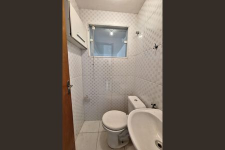 Casa para alugar com 95m², 2 quartos e 1 vaga Casa para alugar com 95m², 2 quartos e 1 vagaBanheiro