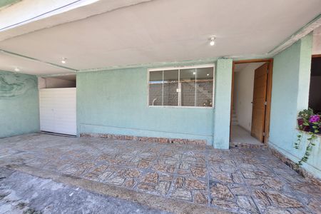 Casa para alugar com 95m², 2 quartos e 1 vaga Casa para alugar com 95m², 2 quartos e 1 vagaFachada