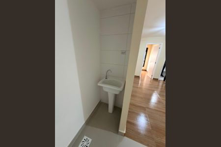Área de serviço de apartamento para alugar com 1 quarto, 30m² em Lomba do Pinheiro, Porto Alegre