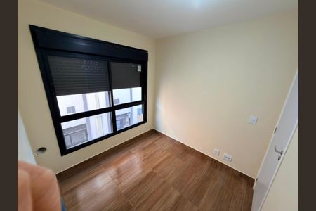Quarto de apartamento para alugar com 1 quarto, 30m² em Lomba do Pinheiro, Porto Alegre