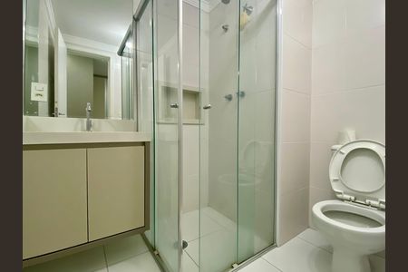 Apartamento à venda com 155m², 3 quartos e 3 vagas Apartamento à venda com 155m², 3 quartos e 3 vagasBanheiro 1