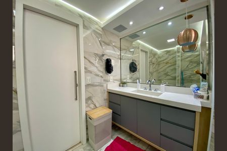 Apartamento à venda com 155m², 3 quartos e 3 vagas Apartamento à venda com 155m², 3 quartos e 3 vagasBanheiro do Quarto 3