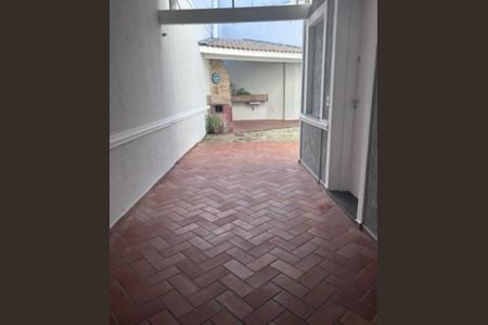 Foto 12 de casa à venda com 4 quartos, 300m² em Vila Irmaos Arnoni, São Paulo