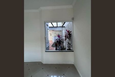 Foto 11 de casa à venda com 4 quartos, 300m² em Vila Irmaos Arnoni, São Paulo