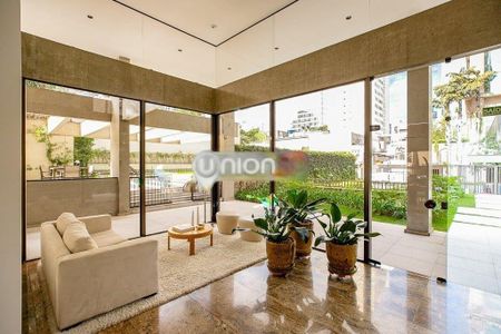 Apartamento à venda com 225m², 3 quartos e 4 vagas