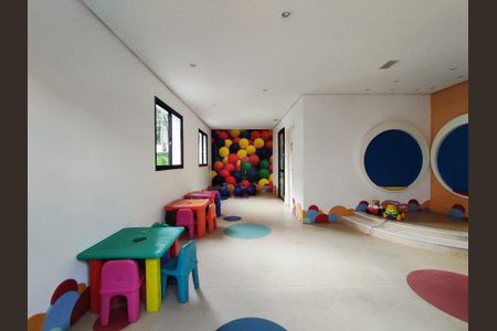Apartamento à venda com 2 quartos, 107m² em Cidade São Francisco, São Paulo