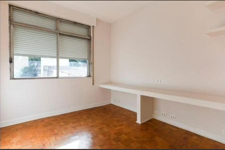 Apartamento à venda com 180m², 3 quartos e 1 vaga
