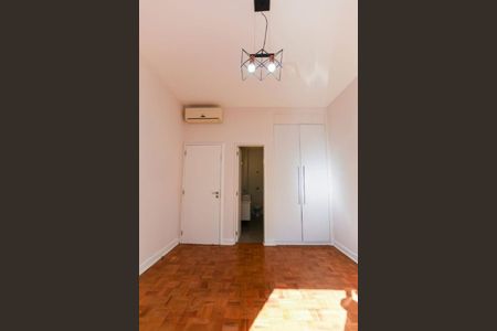 Apartamento à venda com 180m², 3 quartos e 1 vaga