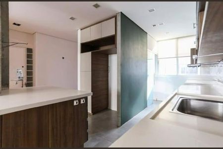 Apartamento à venda com 180m², 3 quartos e 1 vaga