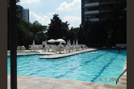 Apartamento à venda com 111m², 3 quartos e 2 vagas Apartamento à venda com 111m², 3 quartos e 2 vagasÁrea comum