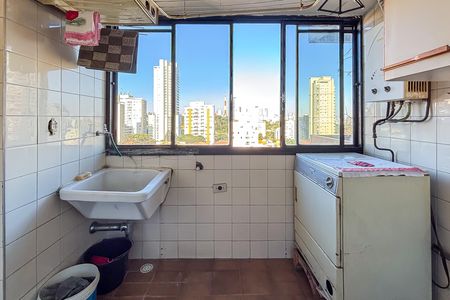 Apartamento à venda com 111m², 3 quartos e 2 vagas Apartamento à venda com 111m², 3 quartos e 2 vagasÁrea de serviço