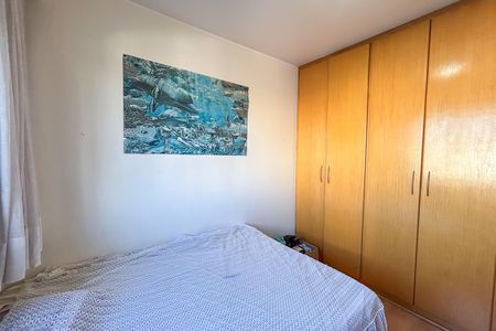 Apartamento à venda com 111m², 3 quartos e 2 vagas Apartamento à venda com 111m², 3 quartos e 2 vagasQuarto 2