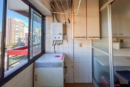Apartamento à venda com 111m², 3 quartos e 2 vagas Apartamento à venda com 111m², 3 quartos e 2 vagasÁrea de serviço
