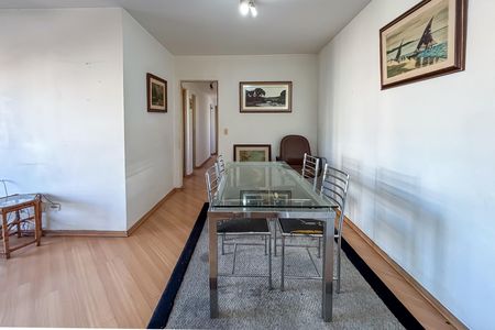 Apartamento à venda com 111m², 3 quartos e 2 vagas Apartamento à venda com 111m², 3 quartos e 2 vagasSala