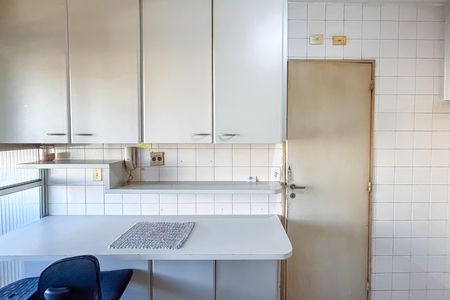Apartamento à venda com 111m², 3 quartos e 2 vagas Apartamento à venda com 111m², 3 quartos e 2 vagasCozinha