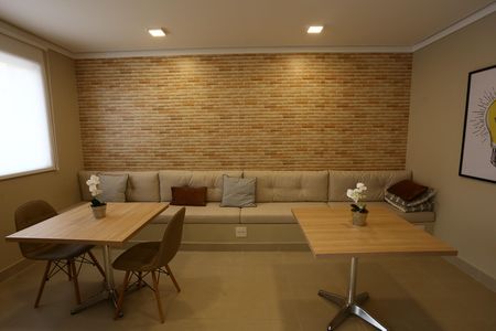 Apartamento para alugar com 35m², 2 quartos e sem vaga Apartamento para alugar com 35m², 2 quartos e sem vagaÁrea comfum - Salão de festas
